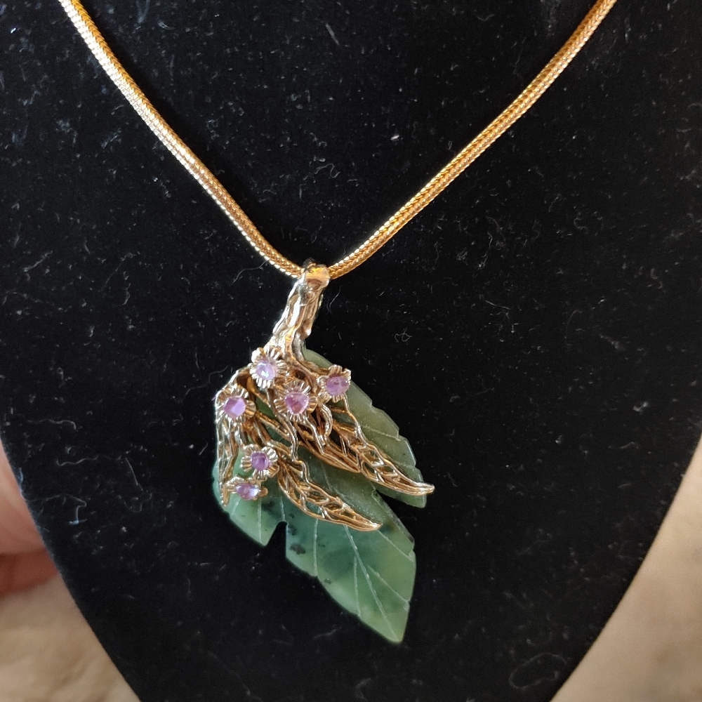 Vintage grape leaf necklace